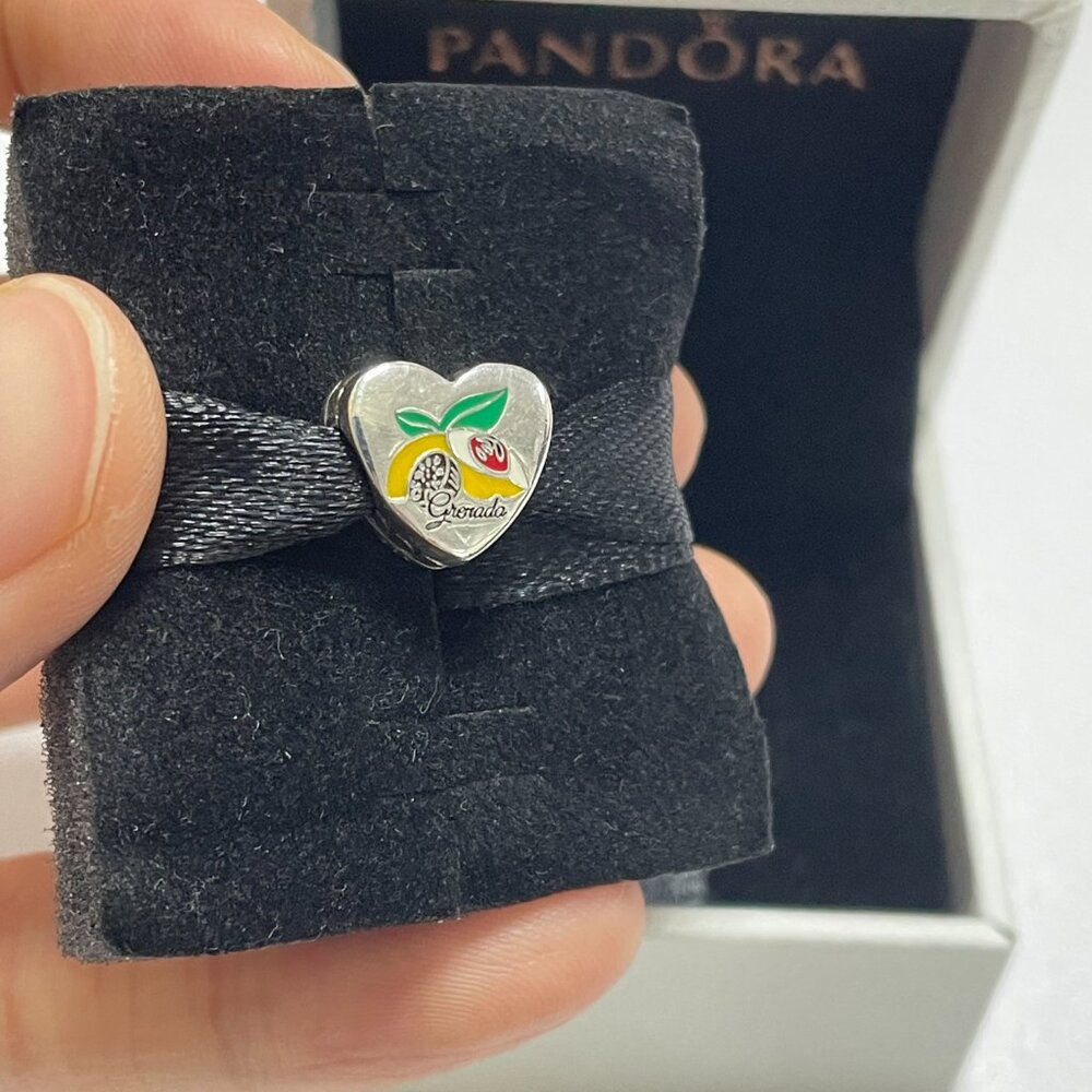 Pandora Grenada Heart Bead Charm Nutmeg Pendant Travel s925 Sterling Silver